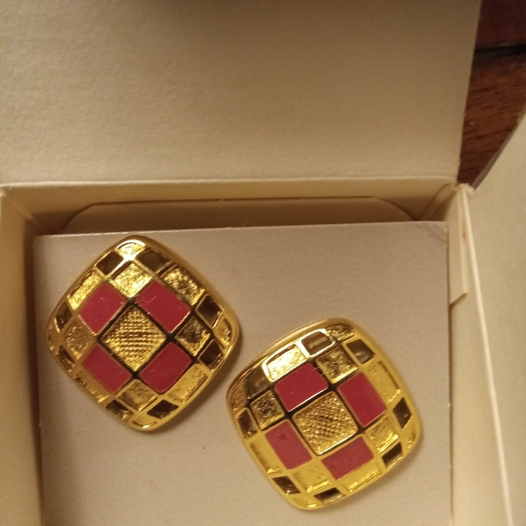 1989 gold plated pierced earrings named pretty plaid with surgical steel posts - Picture 7 of 8